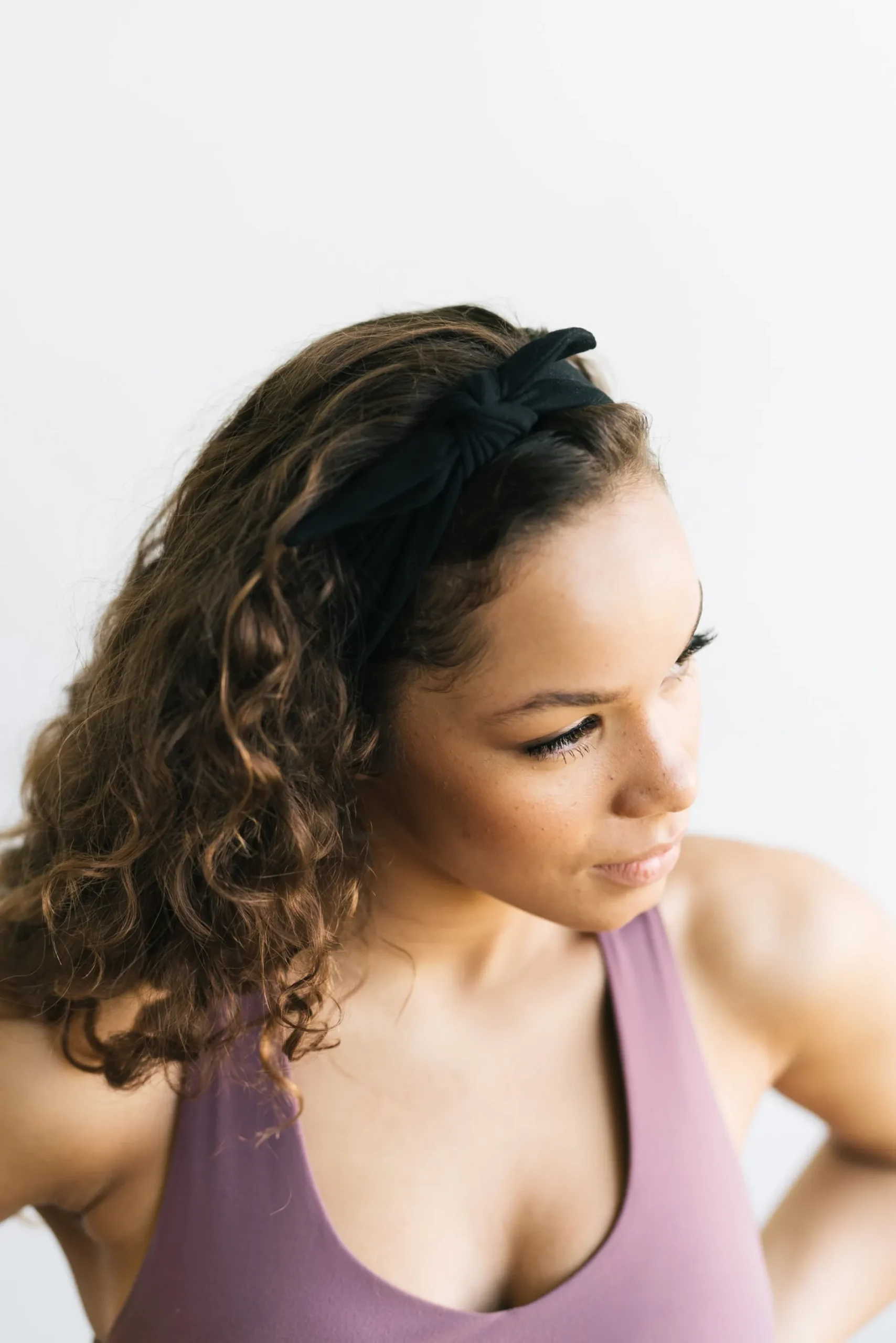 black_basics___bow_headba_2.webp Headbands>Maven Thread BLACK BASICS - 4'' Bow Headband