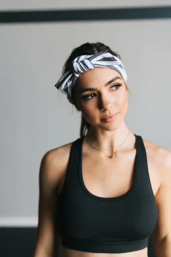 Sports Bras>Maven Thread Courage Sports Bra - Black