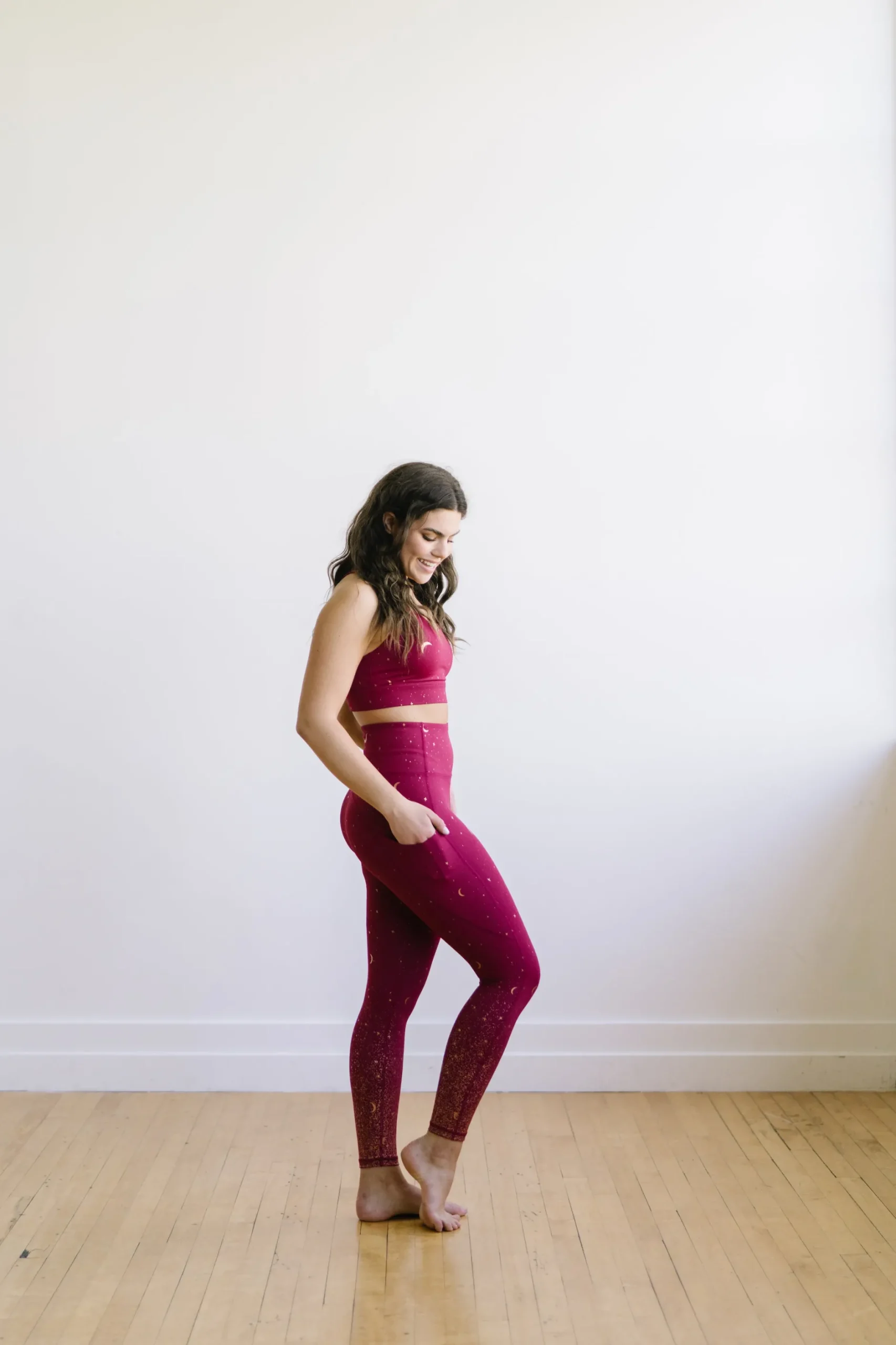 criss_cross_sports_bra__m_6-2.webp Sports Bras>Maven Thread Criss Cross Sports Bra - Maroon Moons