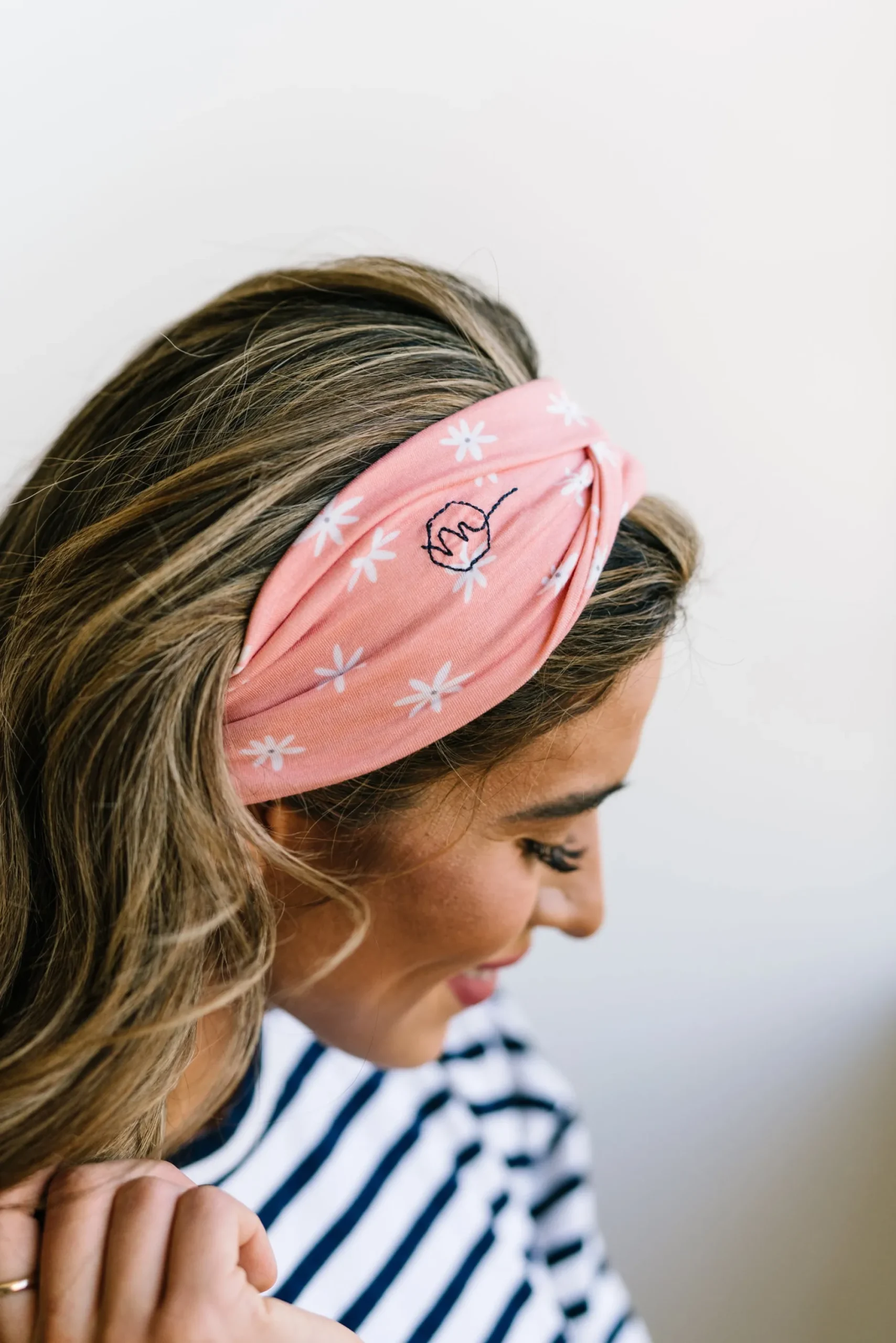 daisy___headband_3.webp Headbands>Maven Thread DAISY - 4'' Headband