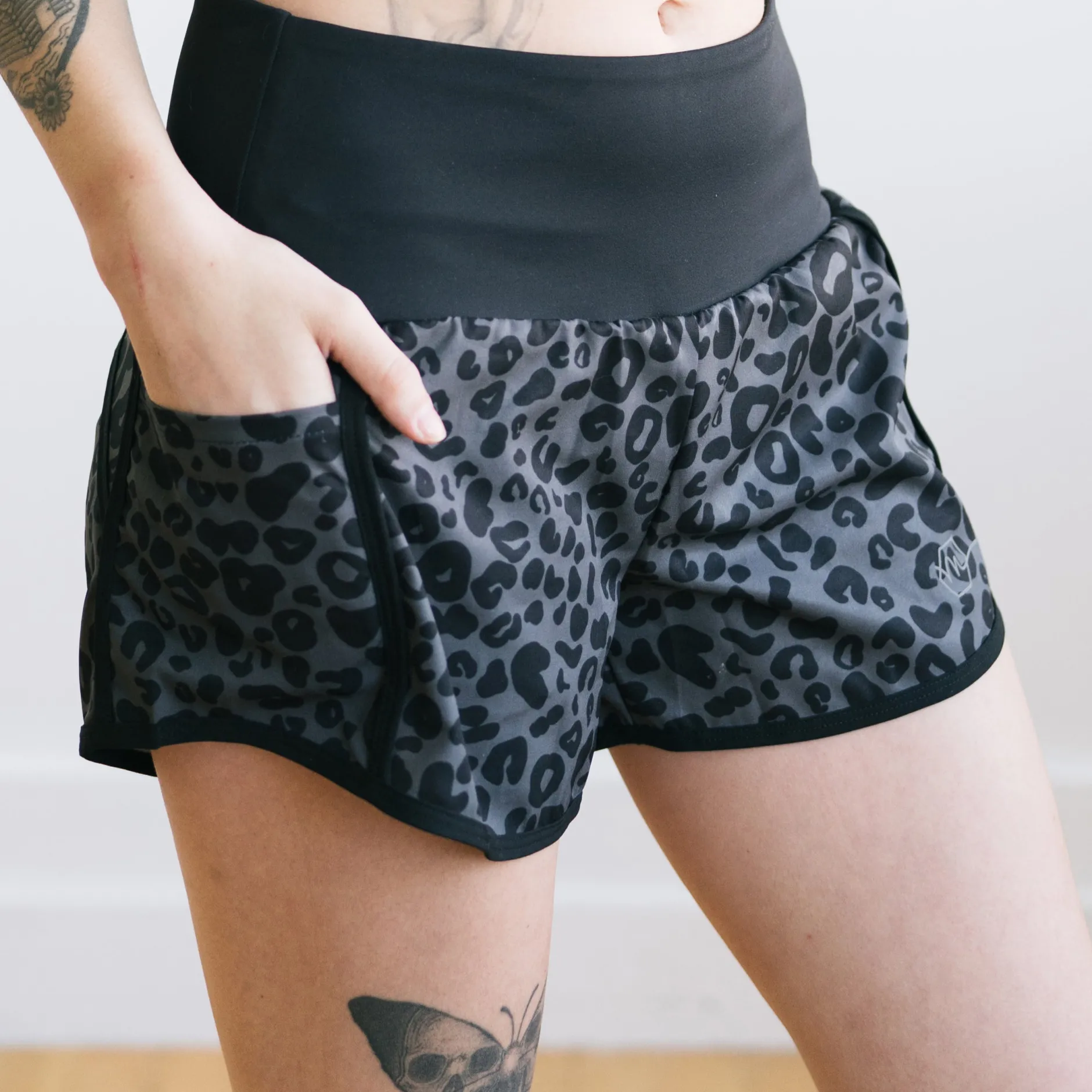 elite_shorts___grey_leopa_2.webp Shorts>Maven Thread Elite Shorts - 3.5''- Grey Leopard