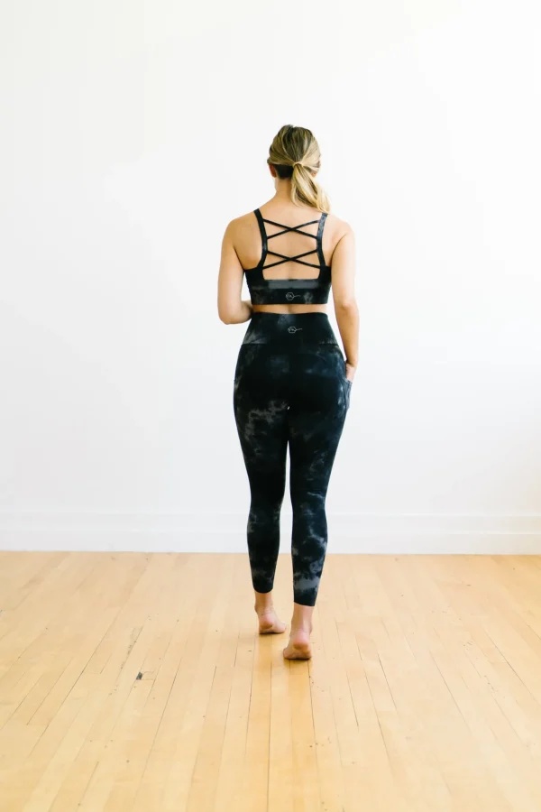 Sports Bras>Maven Thread Fearless Sports Bra - Black Tie Dye