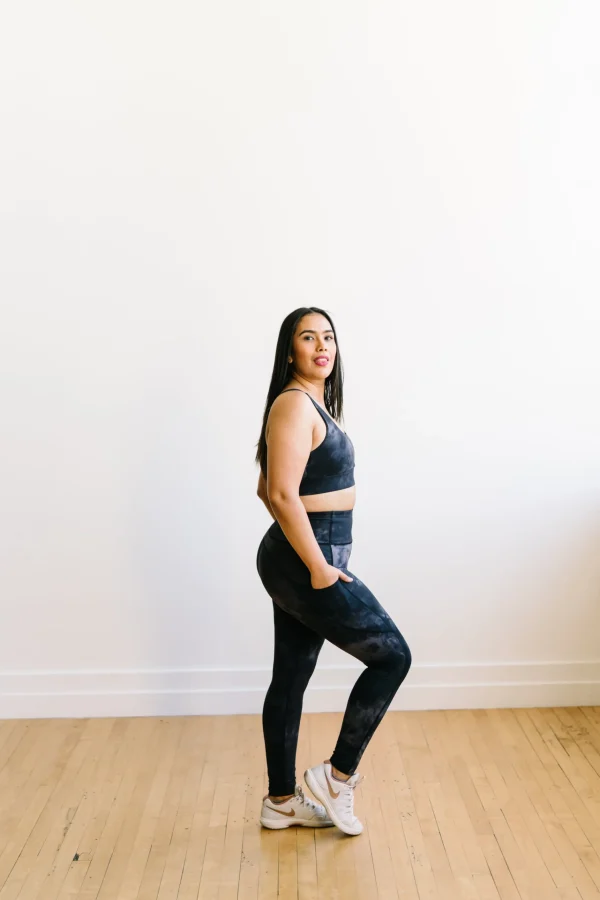 Sports Bras>Maven Thread Fearless Sports Bra - Black Tie Dye