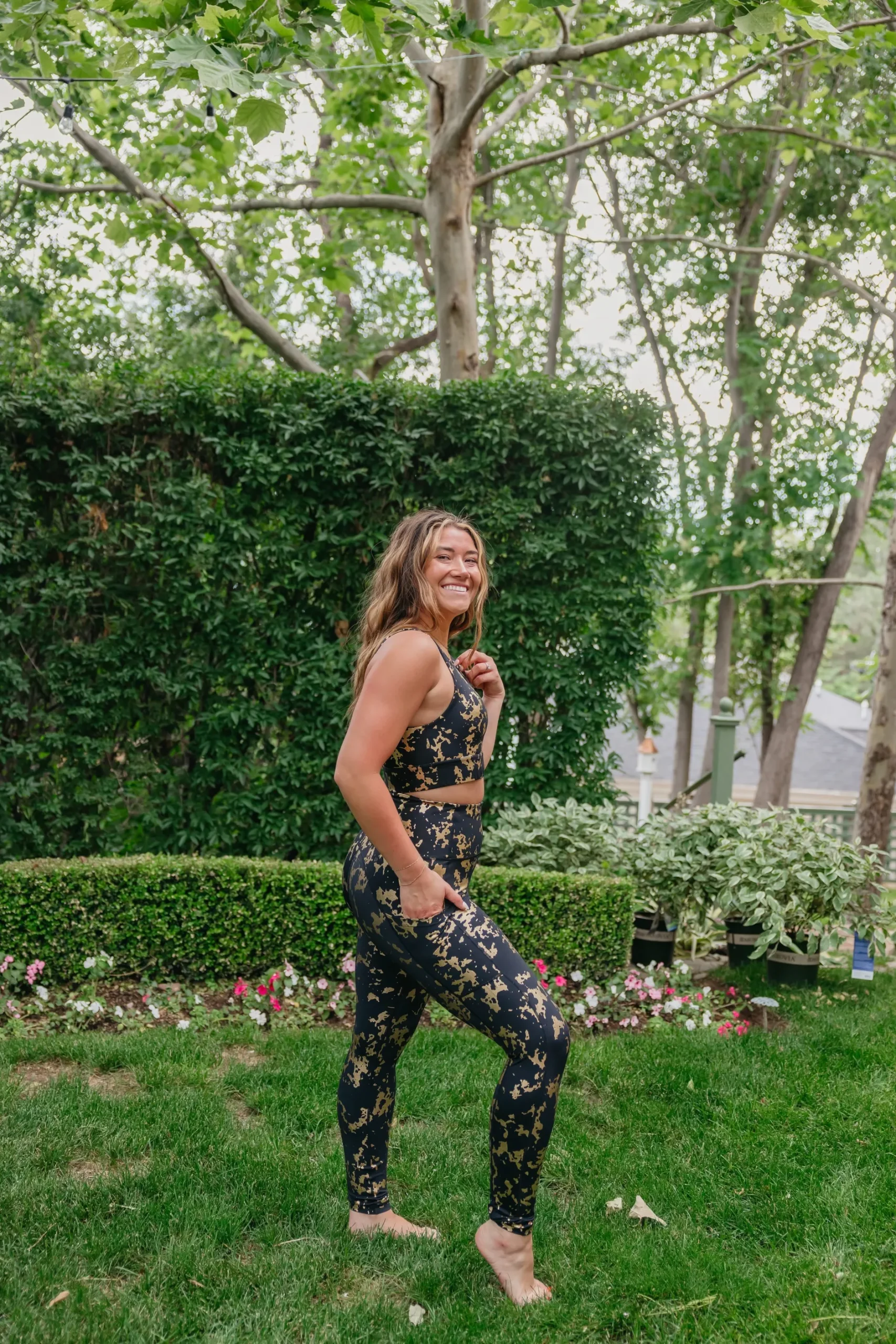 fierce_sports_bra__gold_f_2.webp Sports Bras>Maven Thread Fierce Sports Bra - Gold Foil