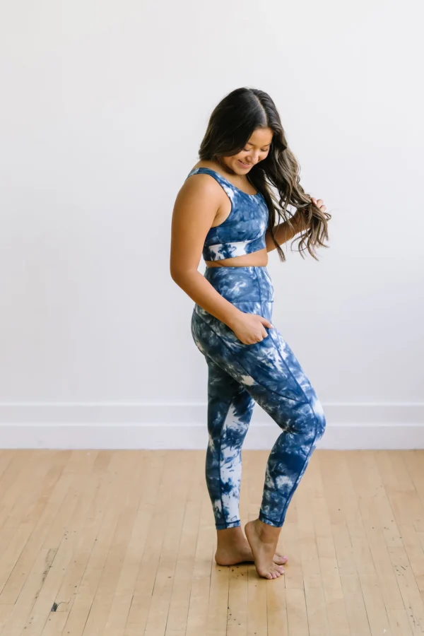 Sports Bras>Maven Thread Fierce Sports Bra - Navy Tie Dye
