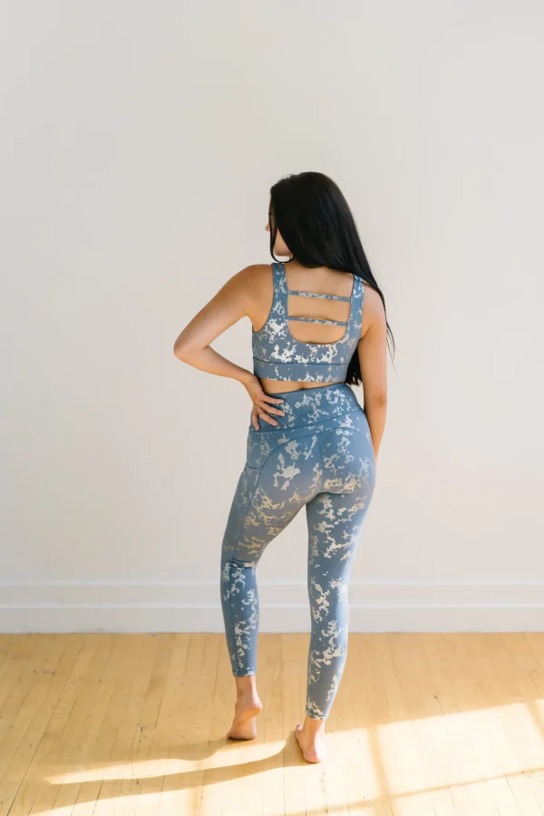 Sports Bras>Maven Thread Fierce Sports Bra - Silver Foil