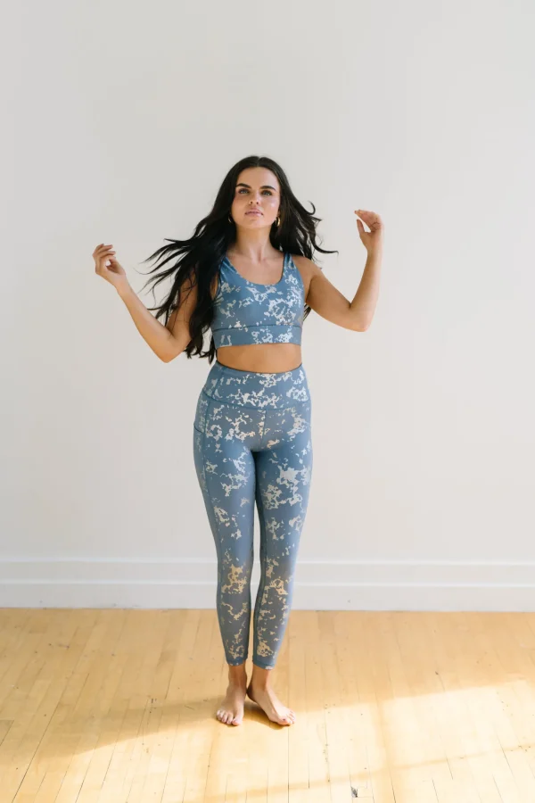 Sports Bras>Maven Thread Fierce Sports Bra - Silver Foil