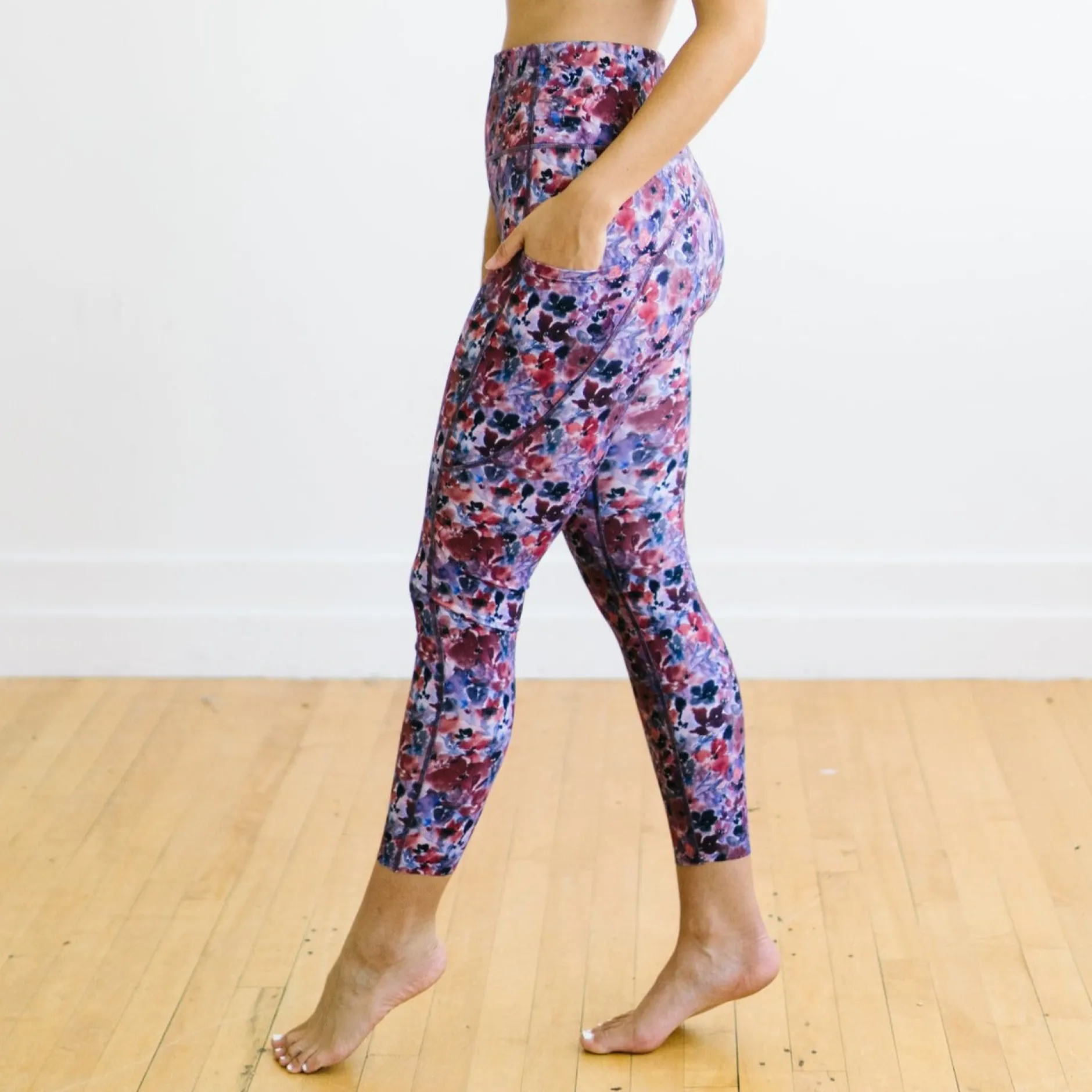 focus_leggings__autumn_fl_0.webp Leggings>Maven Thread Focus Leggings - Autumn Floral