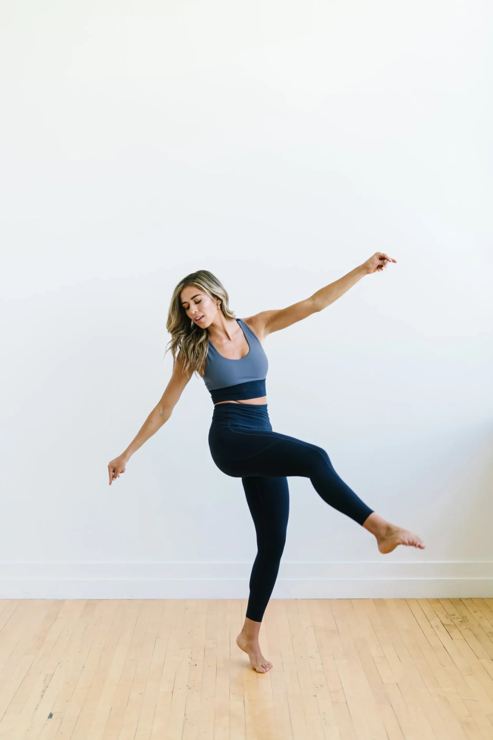 focus_leggings__navy_8.webp Leggings>Maven Thread Focus Leggings - Navy