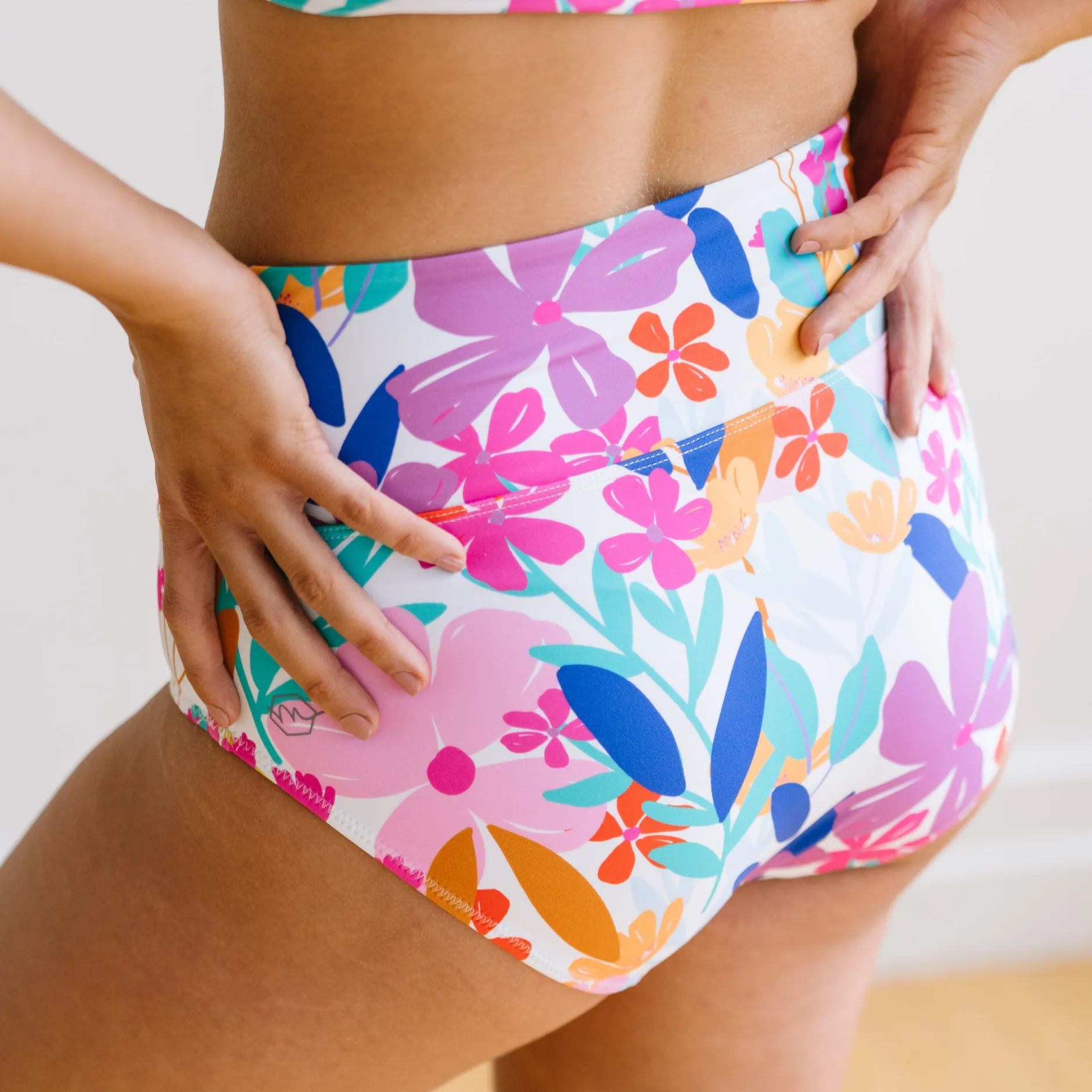 high_rise_bottoms__summer_2-1.webp Swim Bottoms | Swim Bottoms>Maven Thread High Rise Bottoms - Summer Floral