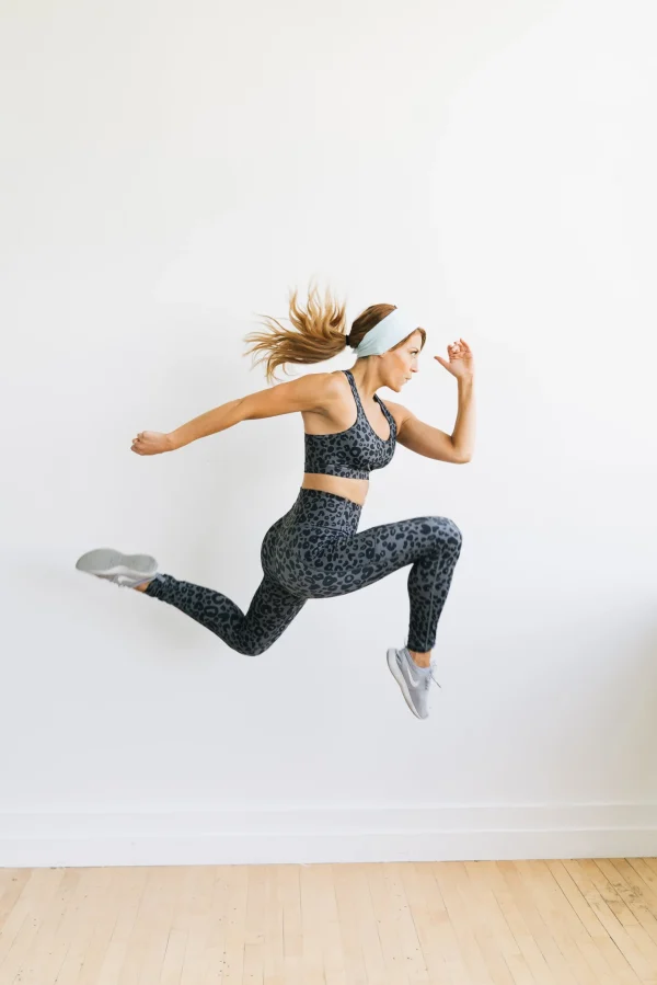 Leggings>Maven Thread Inspire Leggings - Gray Leopard