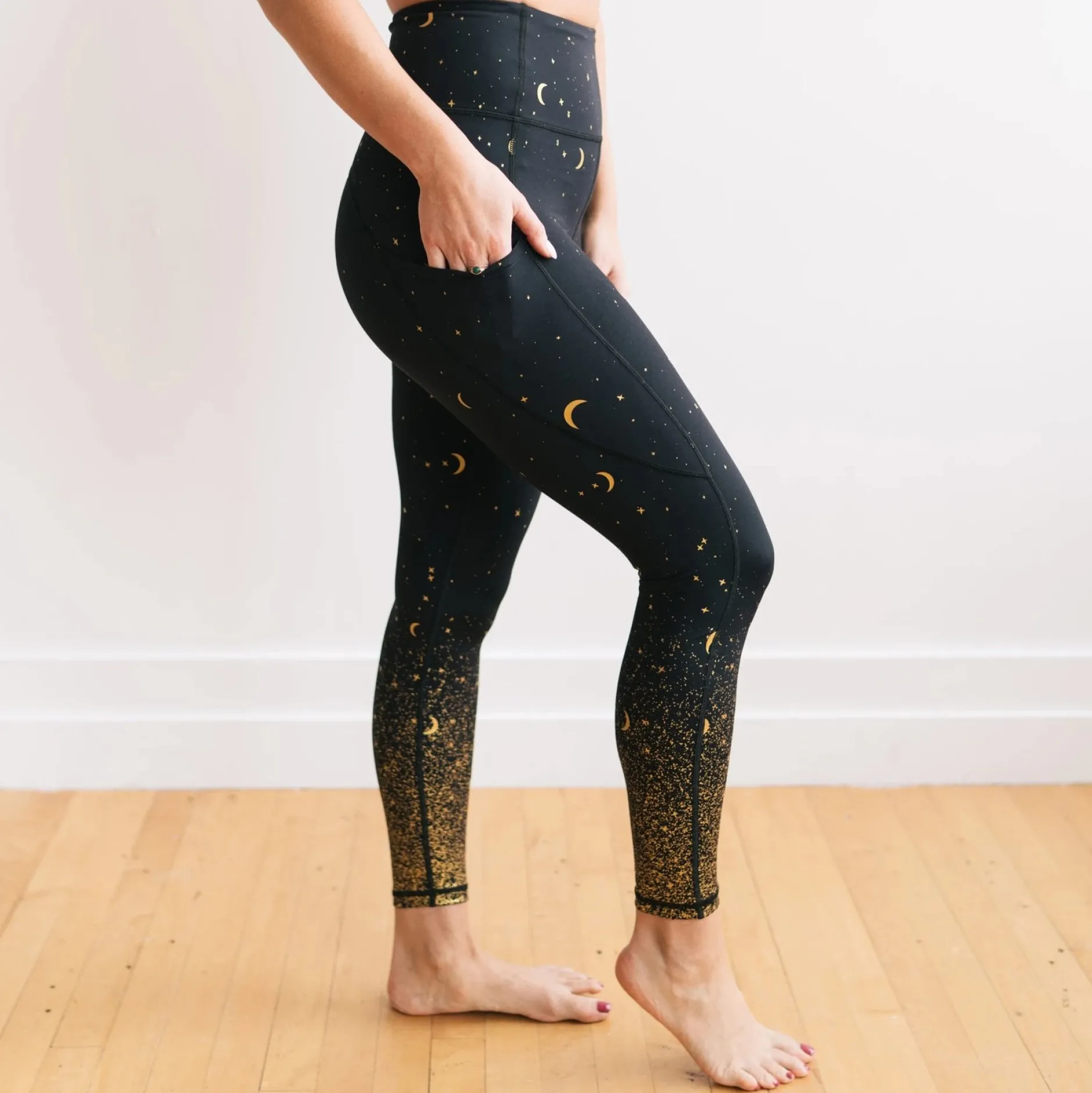 inspire_leggings__moons_0.webp Leggings>Maven Thread Inspire Leggings - Moons