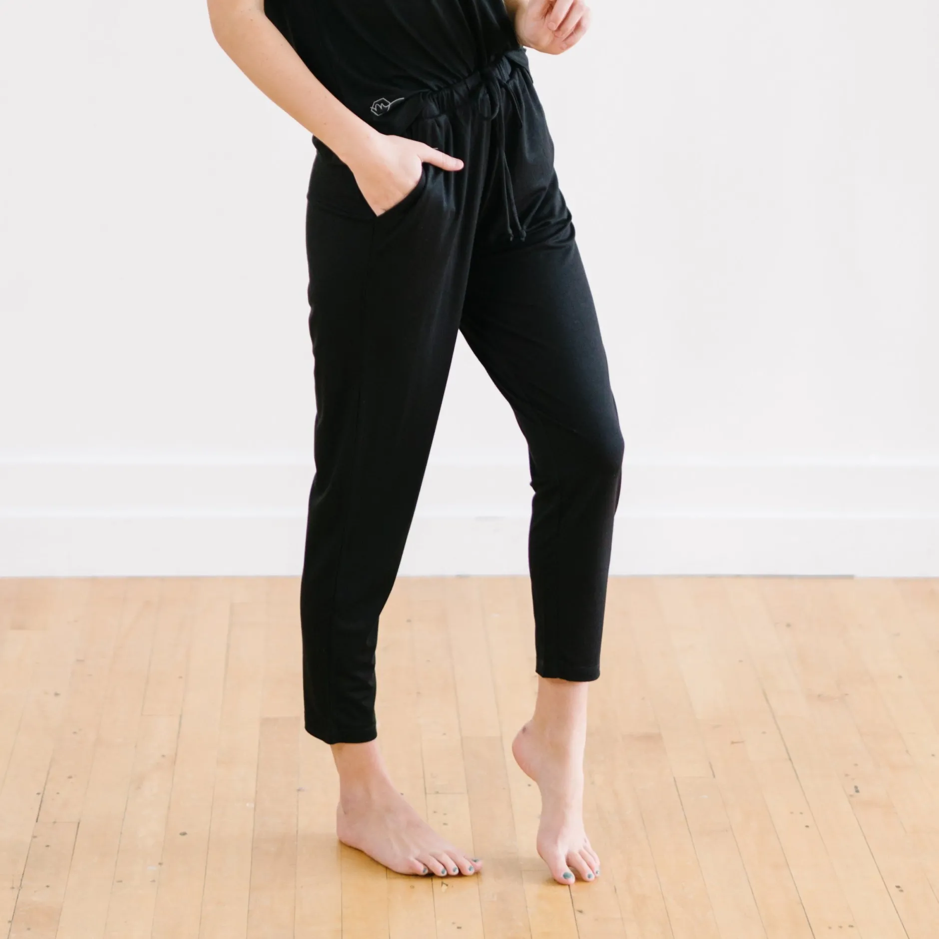 lounge_premium_pajama_pan_0.webp Sweats + Pjs + Lounge | Pajamas>Maven Thread Lounge Premium Pajama Pants - Black