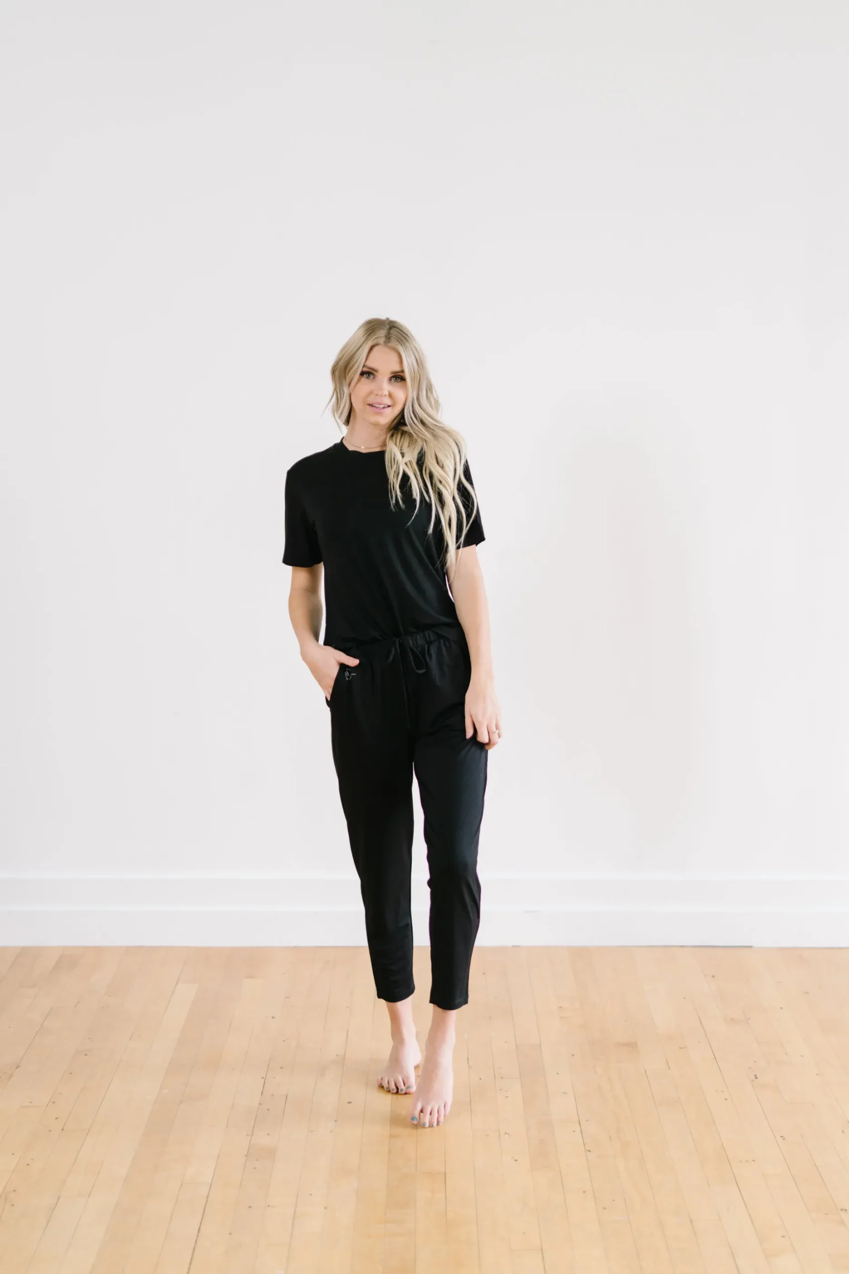 lounge_premium_pajama_pan_8.webp Sweats + Pjs + Lounge | Pajamas>Maven Thread Lounge Premium Pajama Pants - Black