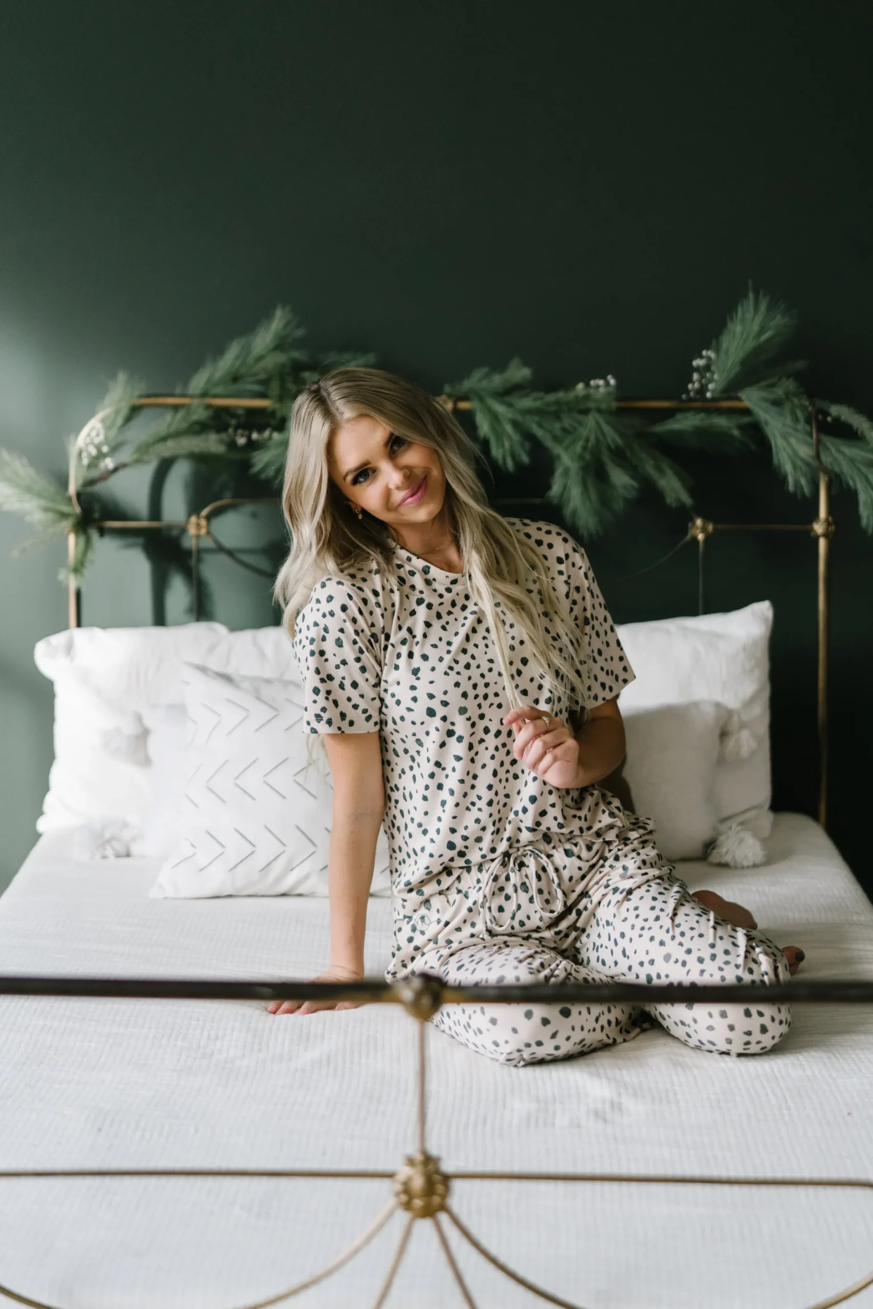 lounge_premium_pajama_pan_9.webp Sweats + Pjs + Lounge | Pajamas>Maven Thread Lounge Premium Pajama Pants - Dalmatian