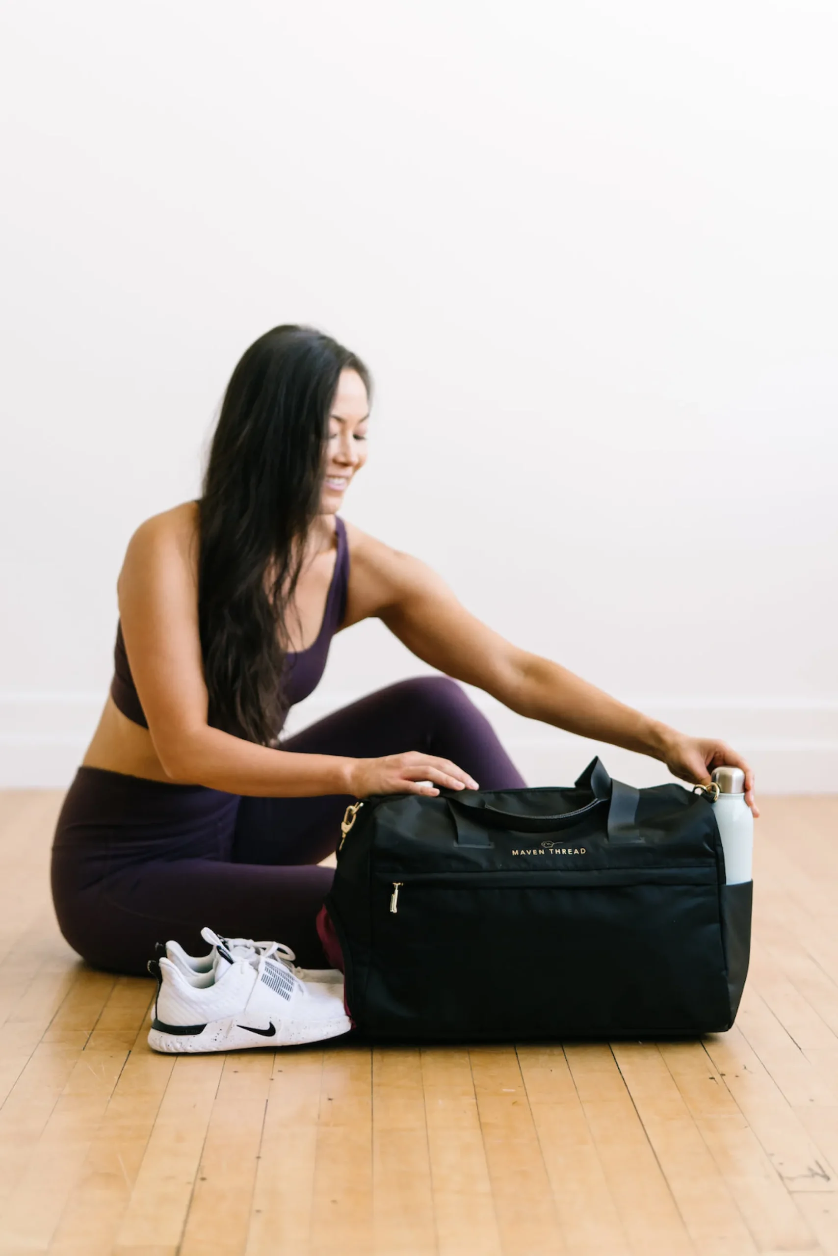 on_the_go_duffel__black_4.webp Duffel Bags>Maven Thread On the Go Duffel - Black