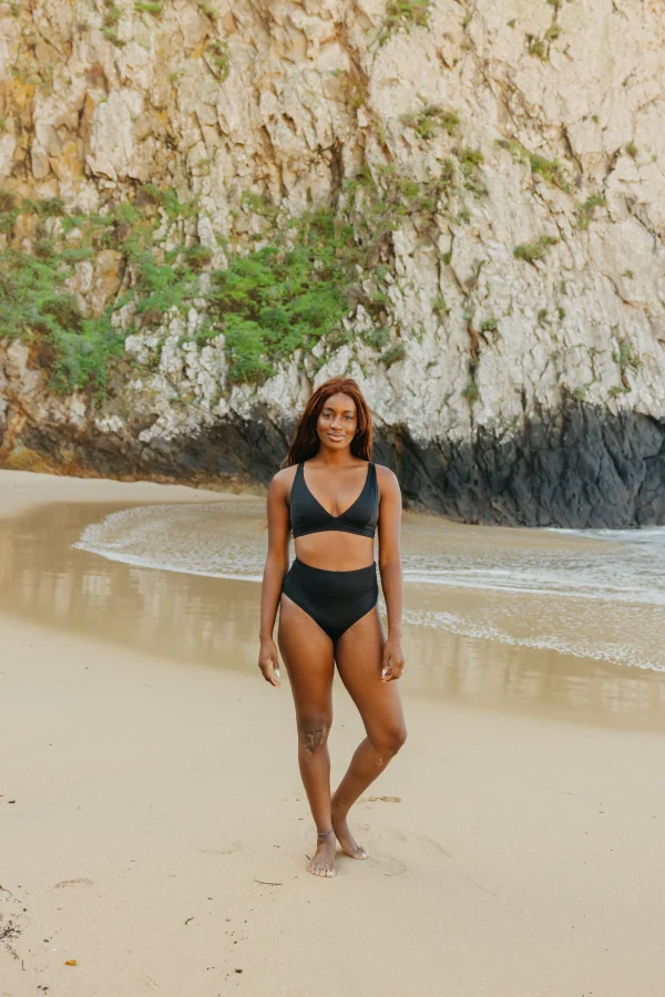 Swim Tops | Swim Tops>Maven Thread Plunge Bikini Top - Black