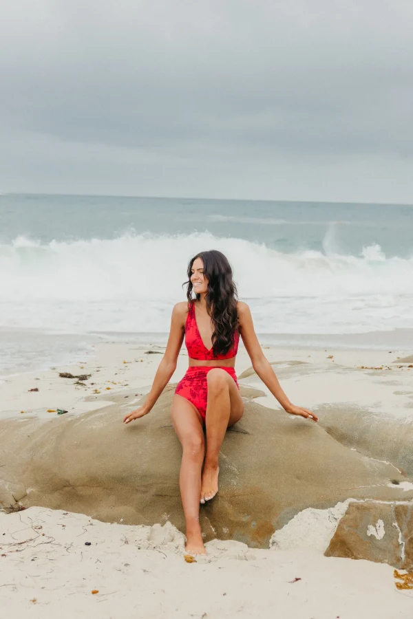 Swim Tops | Swim Tops>Maven Thread Plunge Bikini Top - Crimson Floral