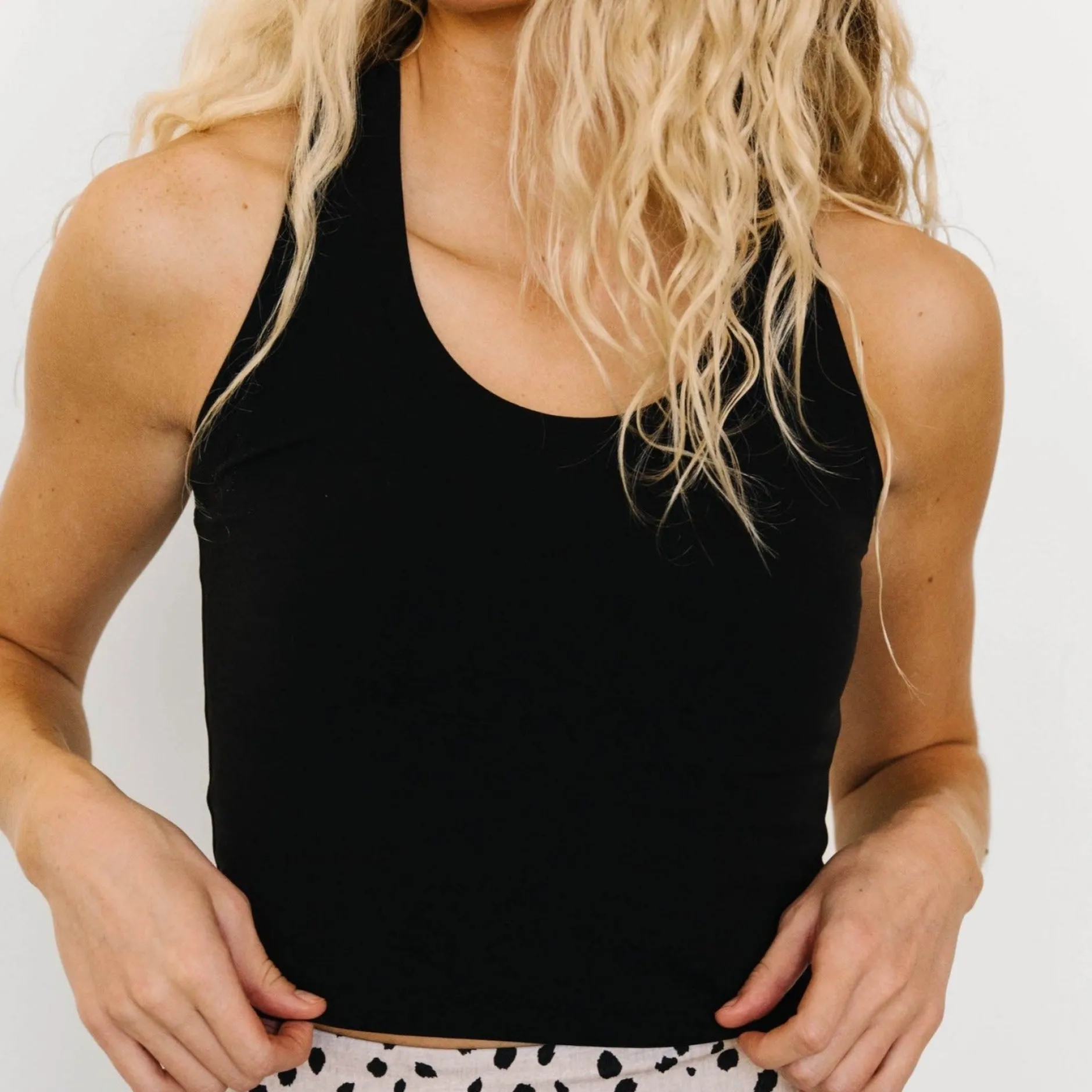 renew_crop_tank__black_1.webp Tanks>Maven Thread Renew Crop Tank - Black