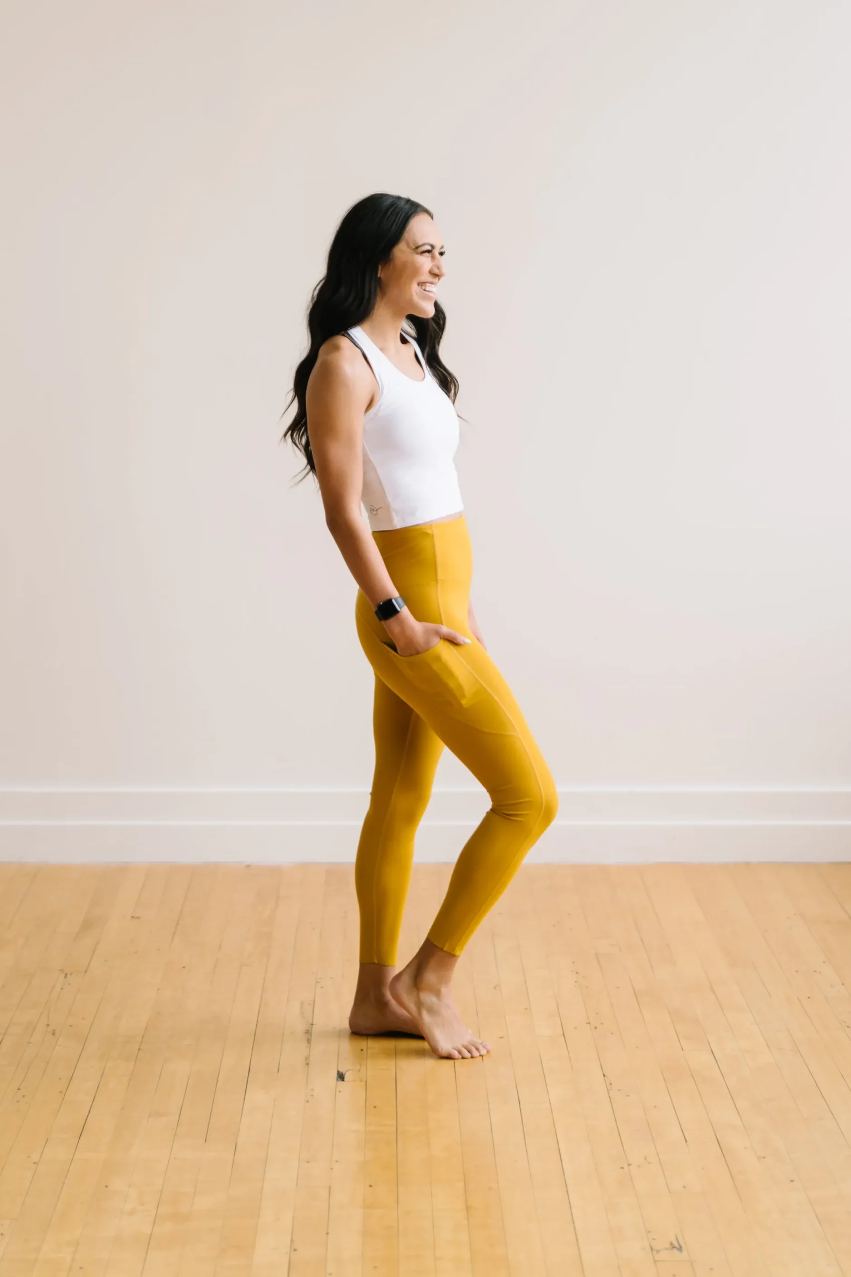 renew_crop_tank__white_2.webp Tanks>Maven Thread Renew Crop Tank - White