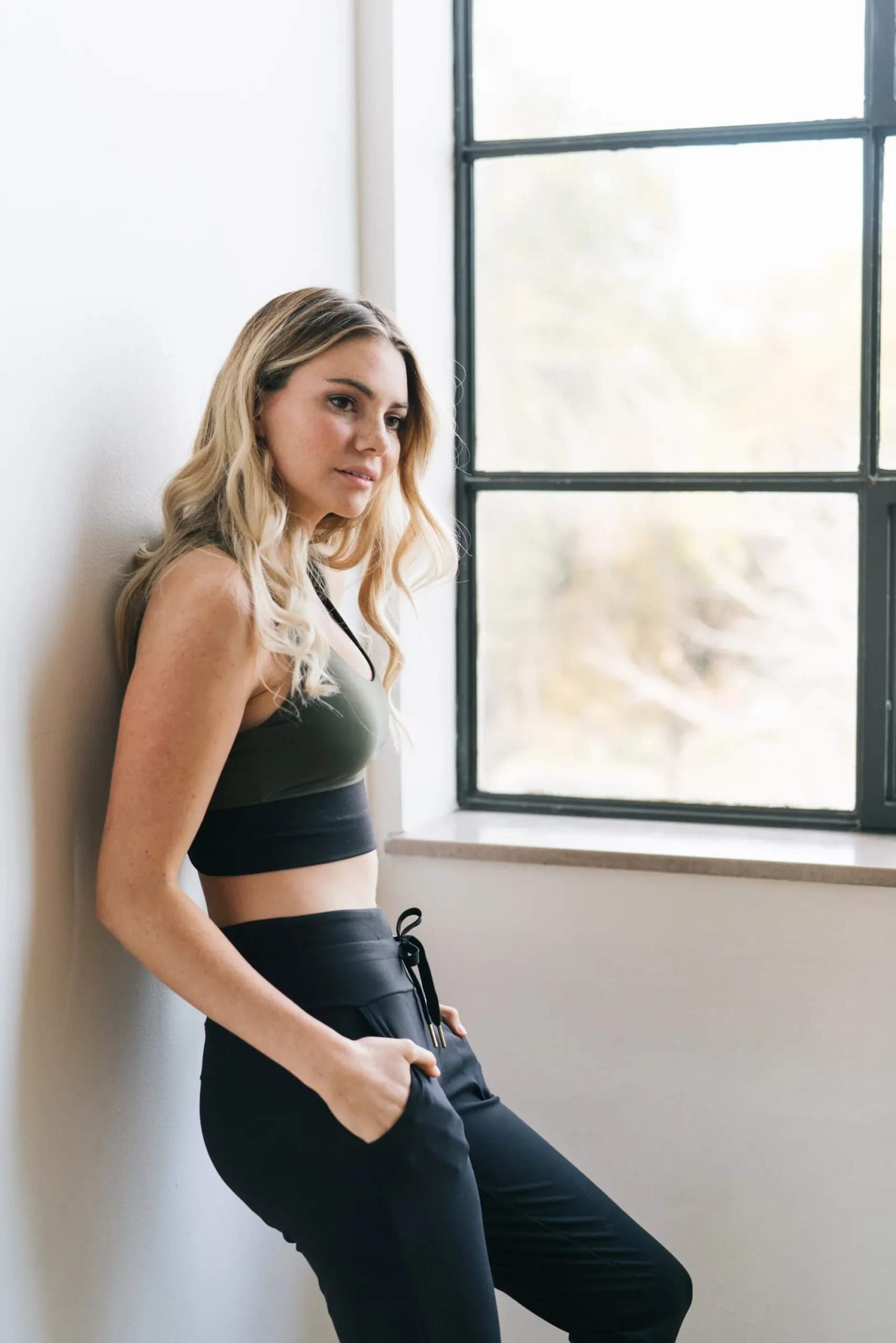 warmup_joggers__black_5.webp Joggers | Joggers>Maven Thread Warmup Joggers - Black