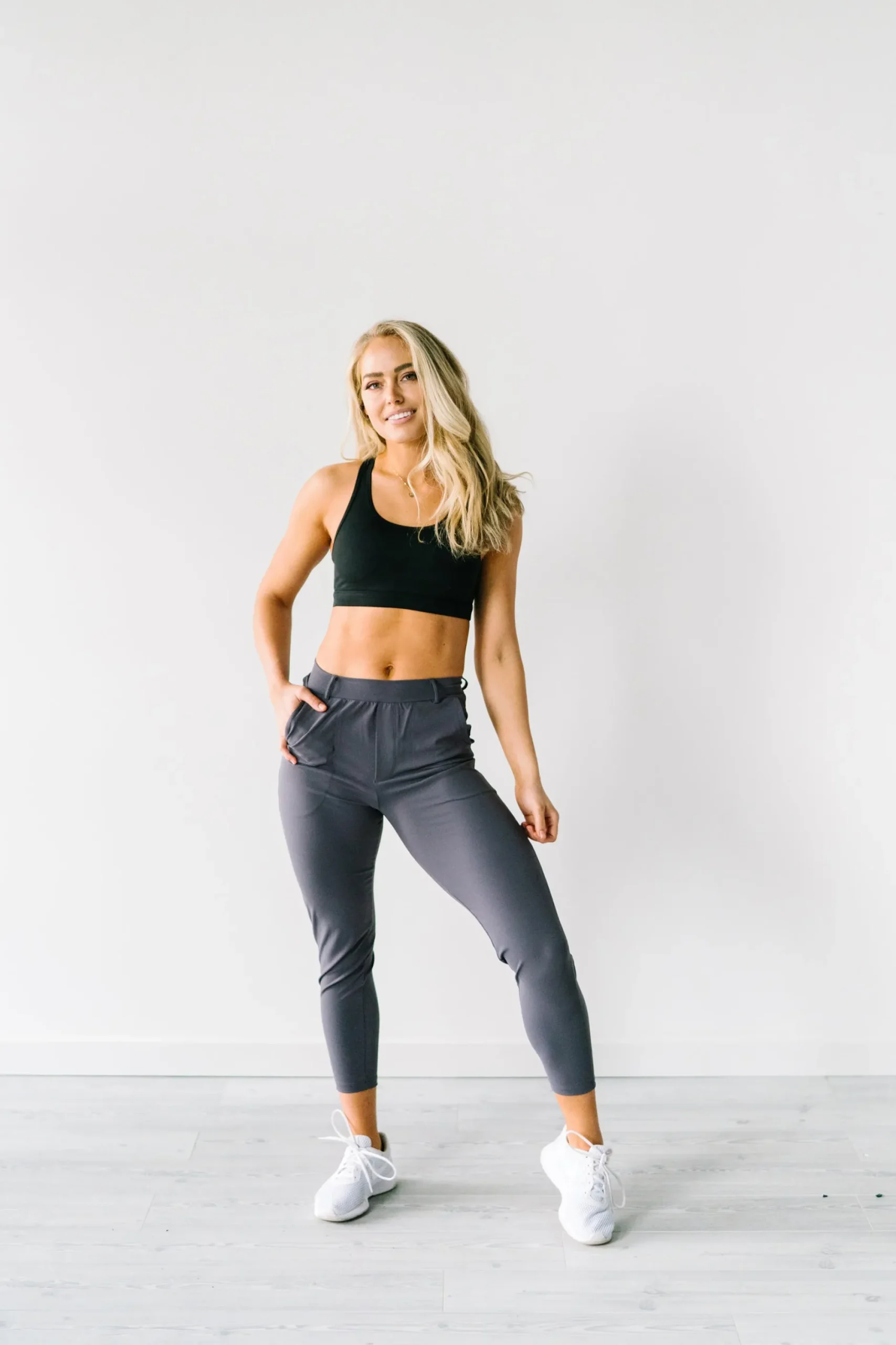 work_hard_play_hard_trous_4-4.webp Trousers | Sweats + Pjs + Lounge>Maven Thread Work Hard Play Hard Trousers - Grey