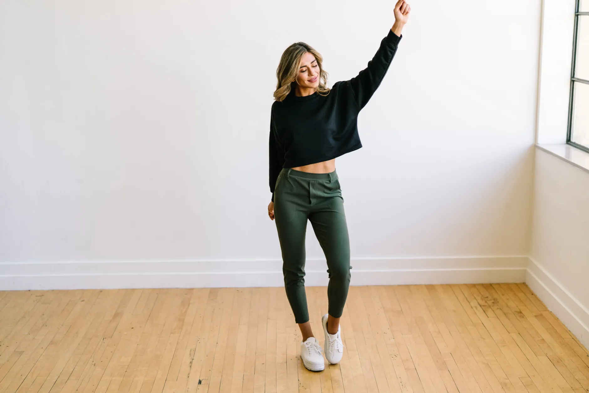 work_hard_play_hard_trous_7-1.webp Trousers | Sweats + Pjs + Lounge>Maven Thread Work Hard Play Hard Trousers - Olive Green